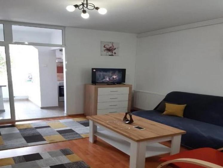 1 camera in zona Take Ionescu - 2