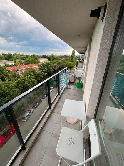 Apartament cu 2 camere semidecomandat, mobilat în Sud-Est