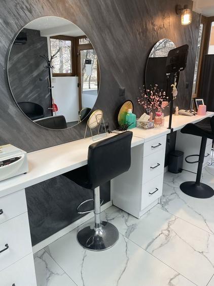 Vand spatiu comercial amenajat complet ptr salon de imfrumutesare - 4