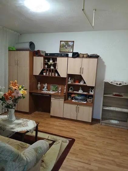 Apartament Mobilat Targu Carbunesti Str. Petrolistilor - 1