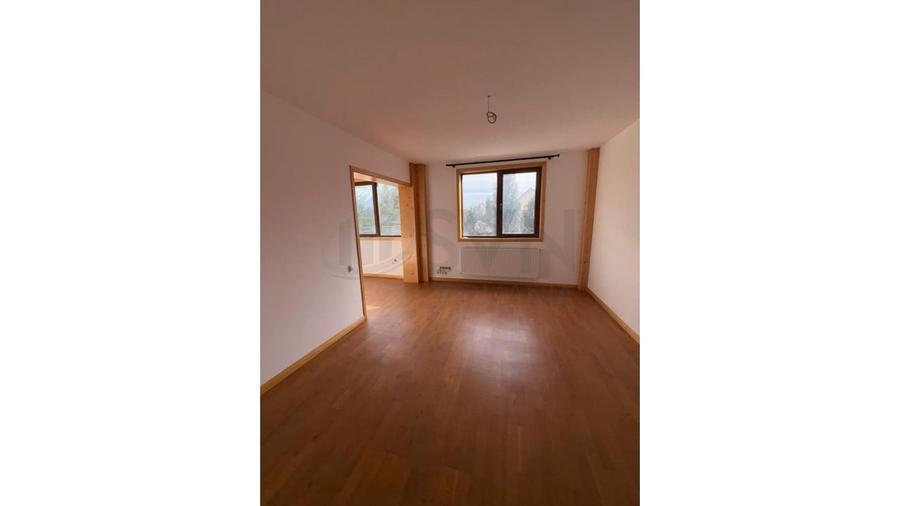 REV2005589 Casa 6 camere de vanzare Ghencea - 16