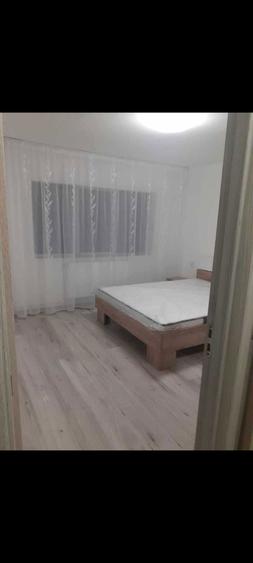 Inchiriez garsoniera - 3