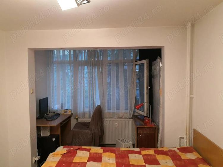 Apartament 3 camere, Bucuresti, zona Berceni sector 4 - 7