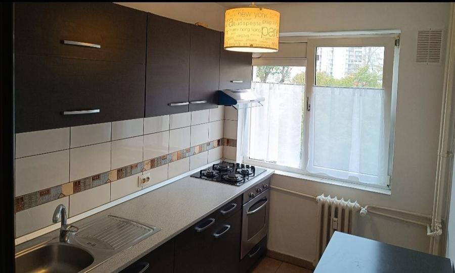 Proprietar apartament Titan,3/10, decomandat - 7