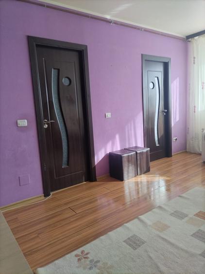 Garsoniera zona PRIMO. INEL 2 - 3