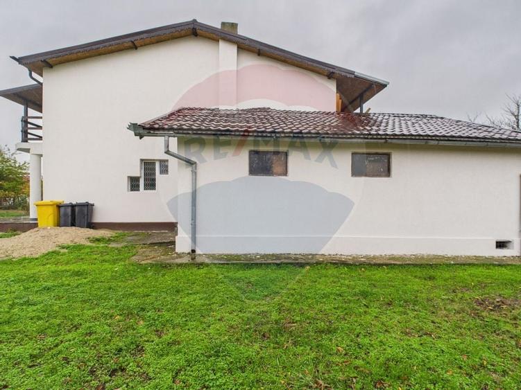 Casa cu 5 camere de vanzare Ciorogarla 1682mp teren - 3