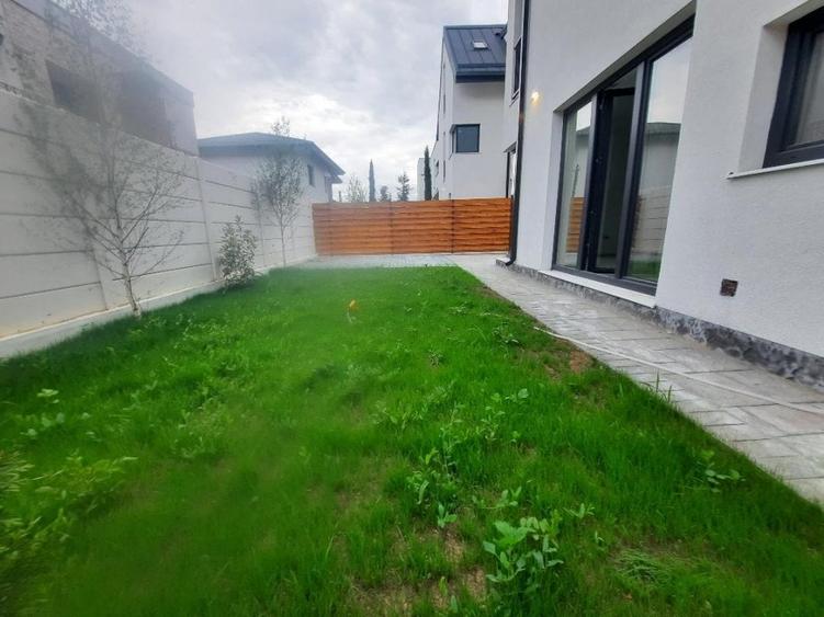 Fara Comision in Complex Rezidential casa cu 5 camere 3 bai P+1+M la cheie sect1 - 10