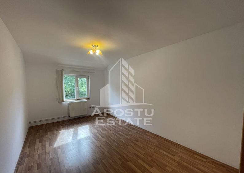 Apartament pentru birouri ,70 mp, Zona Aradului - 1