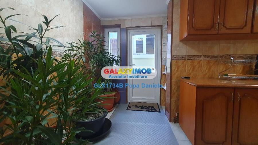 Vanzare casa și teren  in zona Aparatorii Patriei- Berceni - 14