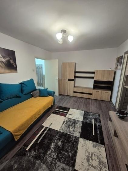 PODU ROS - RED CUBE - 2 CAMERE SEMIDECOMANDAT - 50MP - RENOVAT FARA RISC SEISMIC - 7