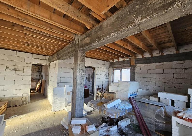 Casa constructie la rosu 2018 ---Bca in NICULITEL - 16