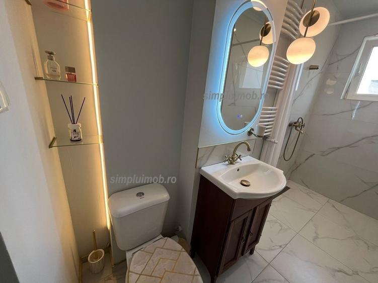 Renovată, mobilată, utilată. Superbă Dristor  Rm. Sărat - 8