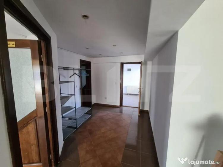 Casa, proprietate pretabila pentru sediu de firma + hala pro - 6