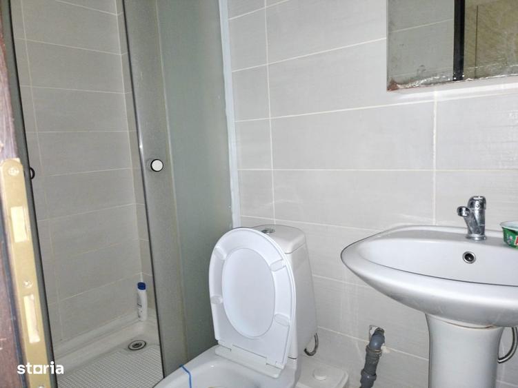 Camera de camin cu baie proprie,de inchiriat - Zona Uzina 2 - 6