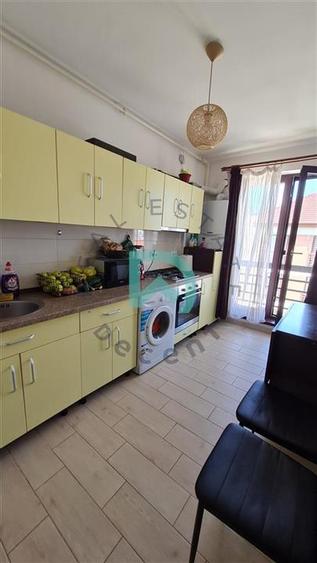 Garsoniera Tractorul, Brasov - 1