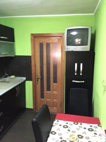 Apartament 2 camere complet renovat zona Policlinica 2 - 9