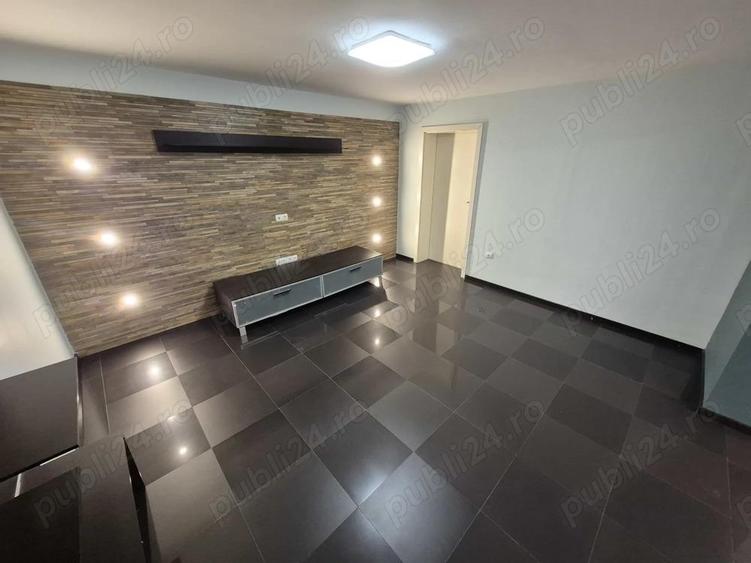 2 Cam-Aradului-1 Min Iulius Town-68 MP-Balcon 10 MP-Parter-Centrala-110.000 Euro ! Neg ! - 9