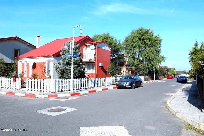 Cumpana - Del Sole, Str. Padova 4, vila P+M, teren pe colt de 397 mp! - 31