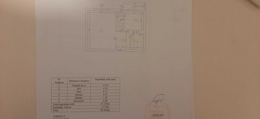 Apartament cu 1 camera decomandat, etaj 3/8, zona Alexandru cel Bun - 1