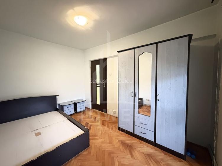 ?  ? Apartament spațios cu 3 camere, 2 băi și multe avantaje