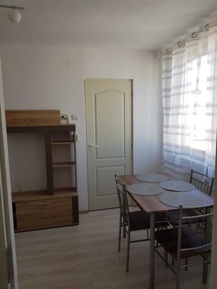 Vand apartament 2 camere renovat - 5