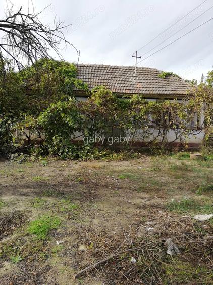 Vand casa batraneasca