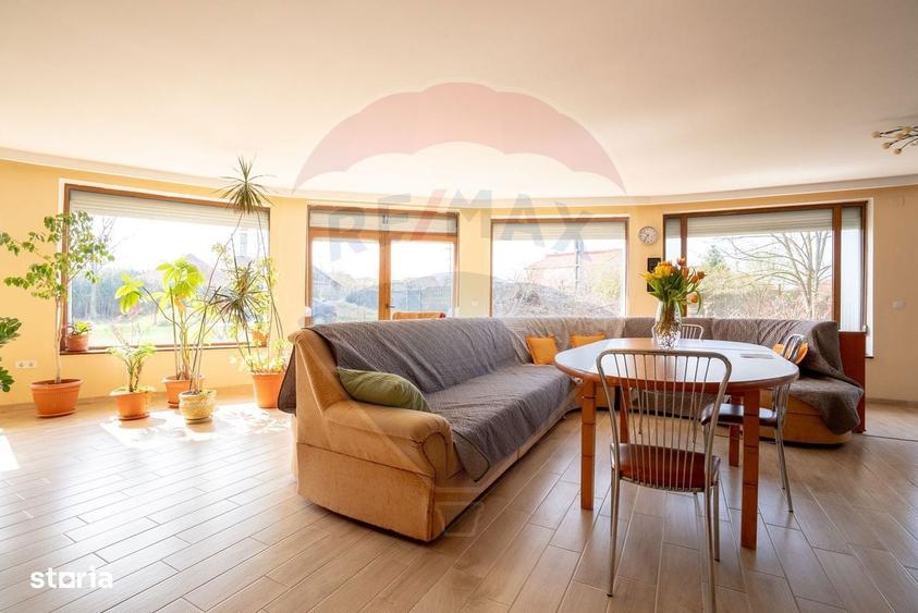 De vanzare Casa 1 nivel, teren 2000mp Sanmartin - 7