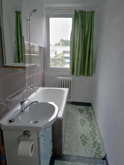 Garsonieră decomandată în Brâncoveanu