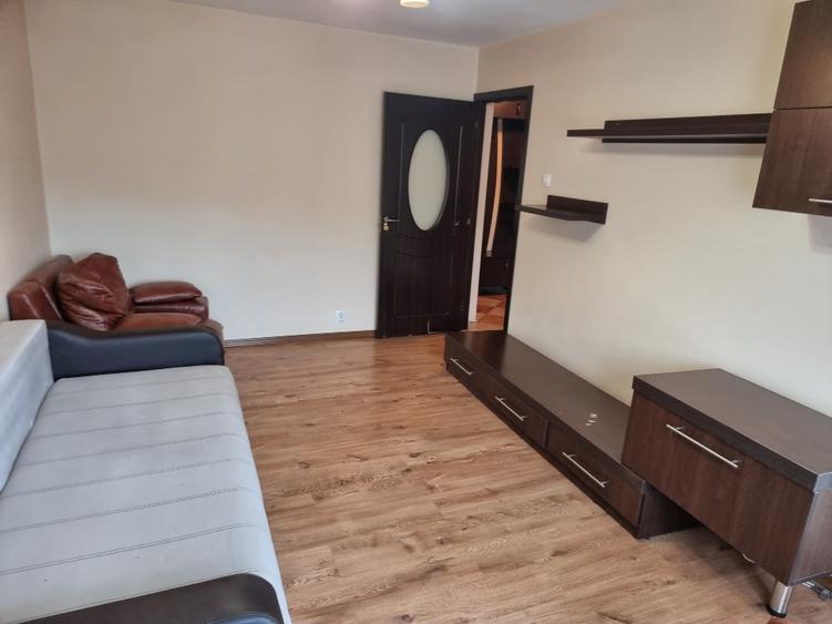 Apartament cu 2 camere decomandat în Păcurari