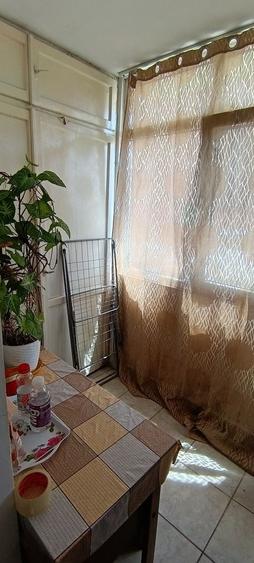 Apartament cu 2 camere de vanzare contact: 0754982122 - 7
