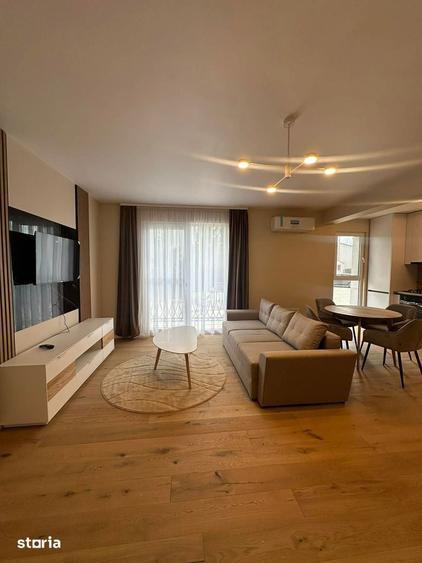 Apartament cu 2 camere semidecomandat în Solidarității