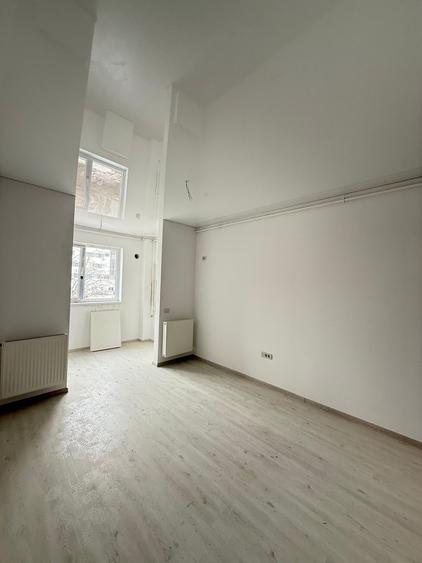 Apartament cu 2 camere semidecomandat în Militari