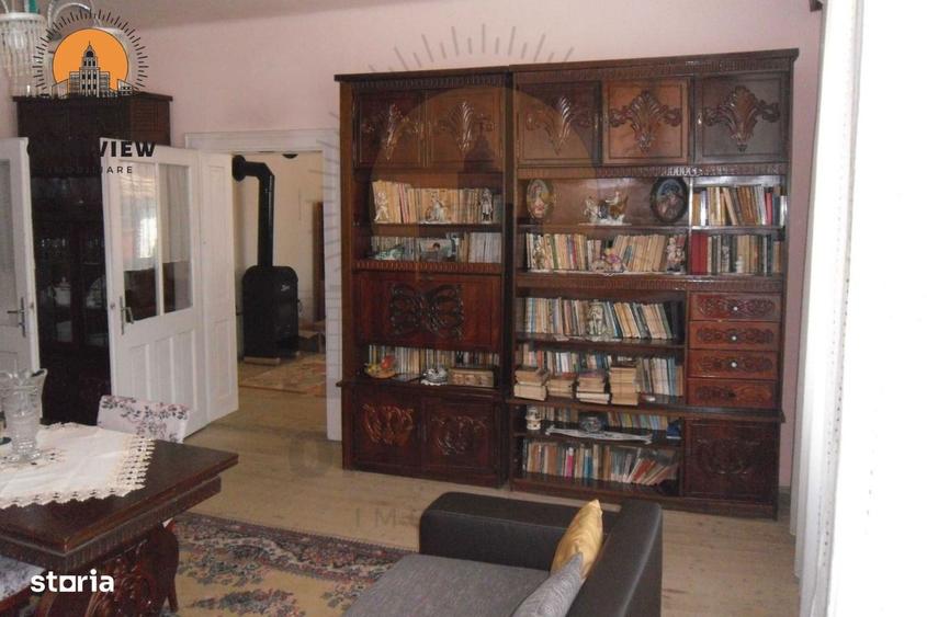 Casă cu 3 camere decomandat cu Teren 691 Mp în Bunești
