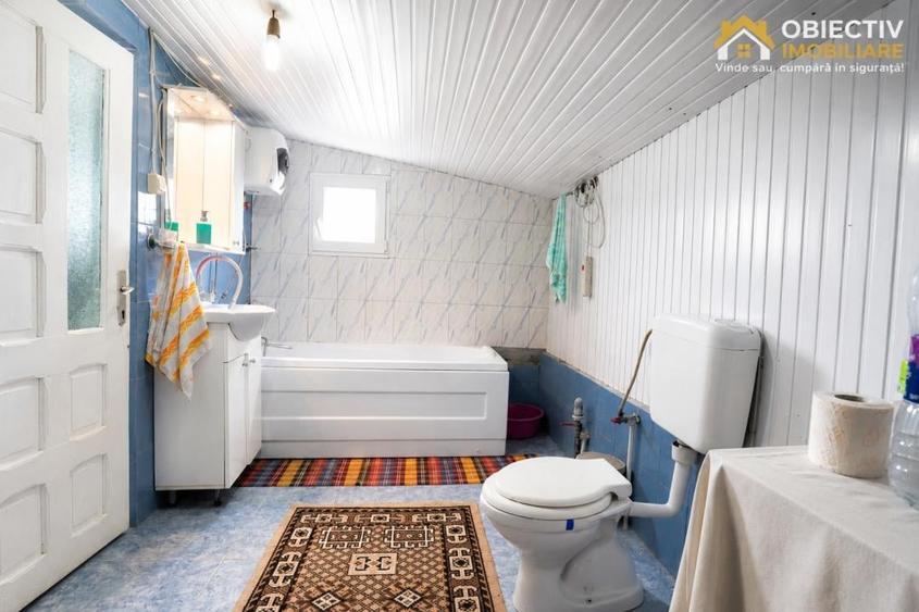 Casă cu 2 camere cu Teren 3477 Mp în Costișa