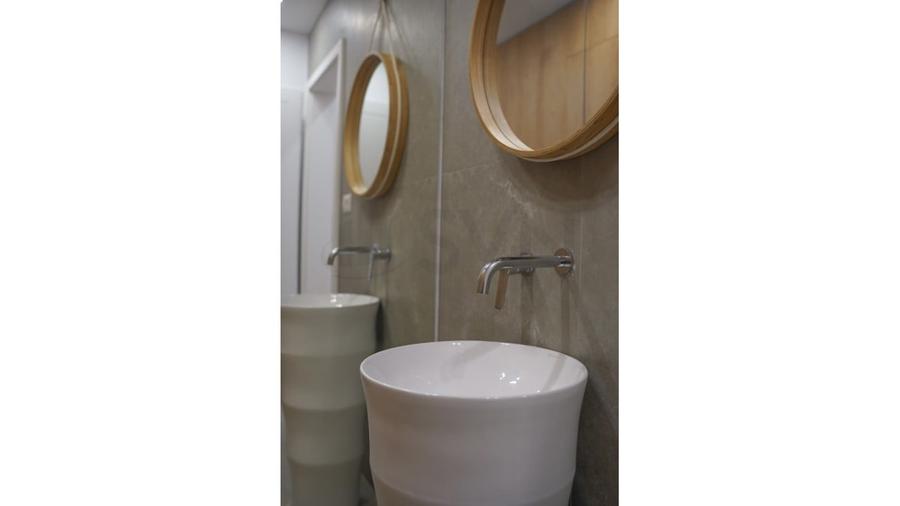 Casă individuală cu 4 camere cu Teren 325 Mp în Tunari