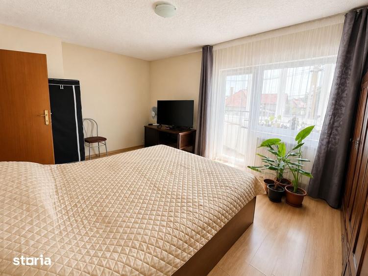 Apartament cu 3 camere decomandat în Florești — fotografia 2