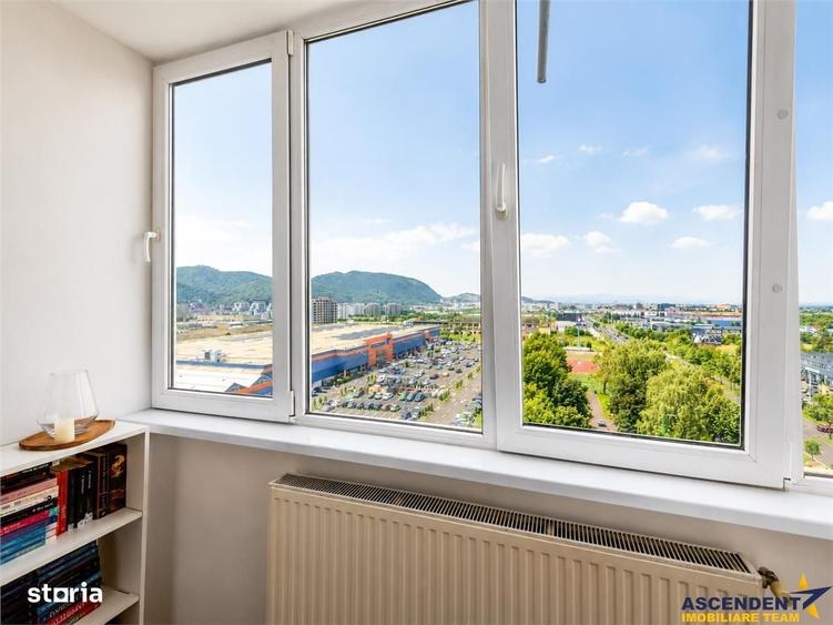 Apartament cu 3 camere decomandat în Dârste