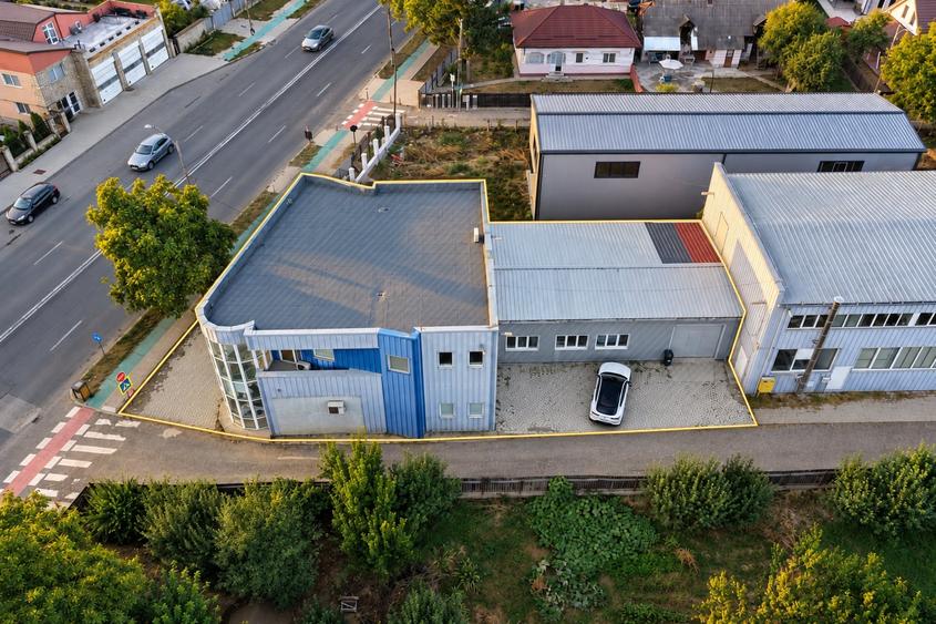 Spațiu industrial, de 550 mp, în Calea Romanului