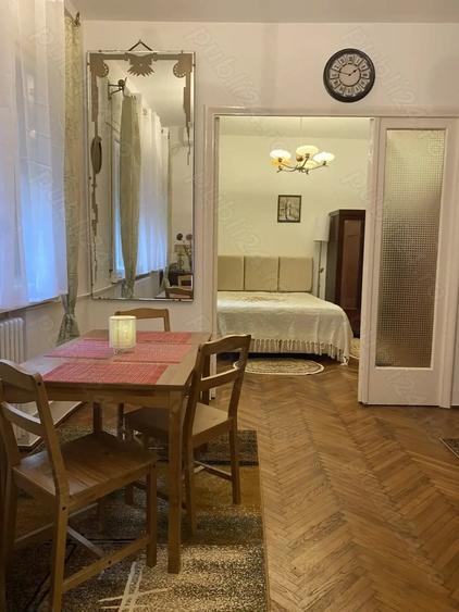 Apartament cu 3 camere nedecomandat, mobilat în Gara de Nord