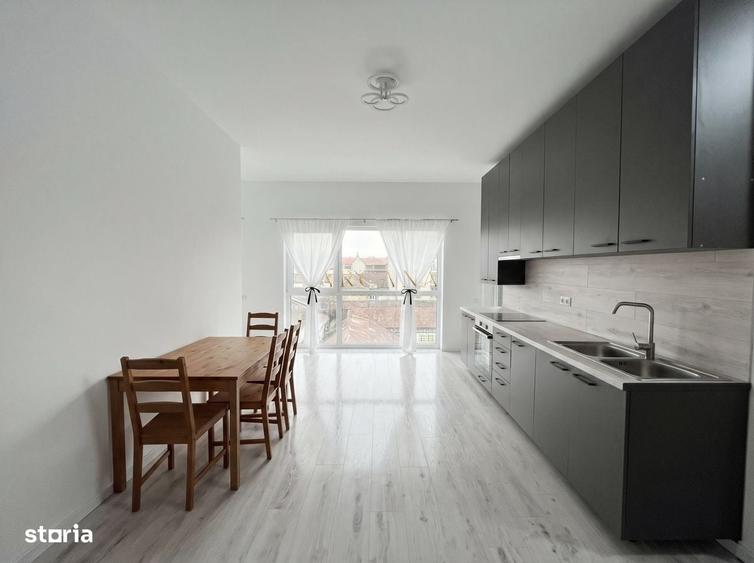 Apartament cu 3 camere în Semicentral