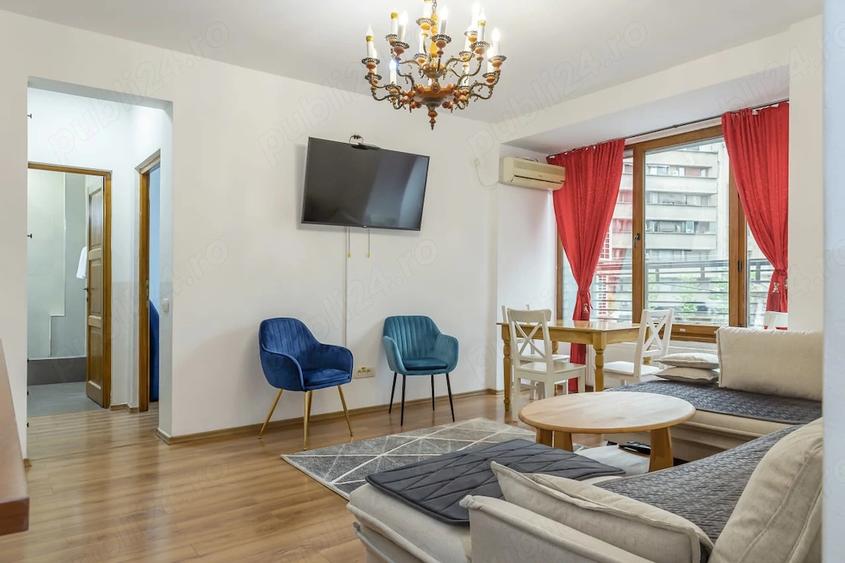 Apartament cu 3 camere semidecomandat în Romană
