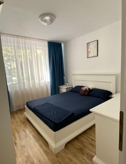 Apartament cu 2 camere semidecomandat în Horea