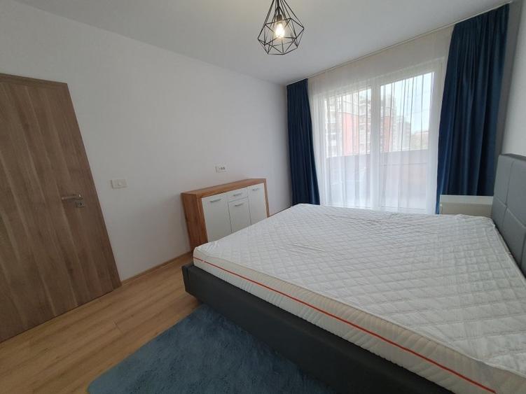 Apartament cu 2 camere decomandat, mobilat în Aradului