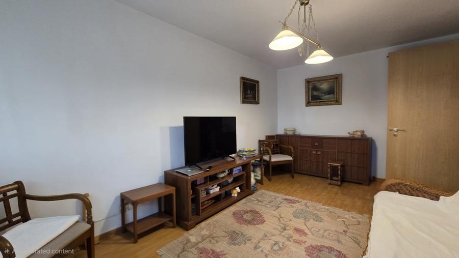 Apartament cu 3 camere decomandat, mobilat în Dristor