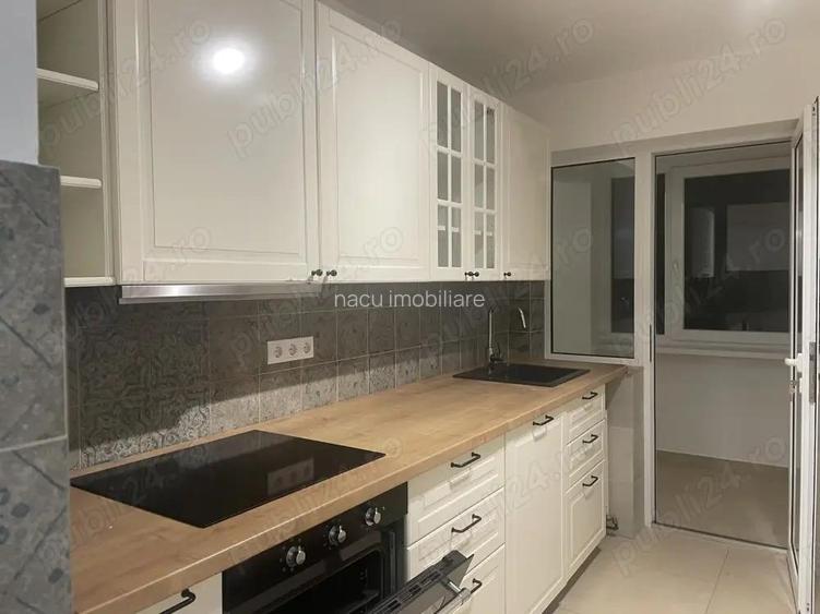 B-dul Republicii, 3 camere decom,2 bai,etaj 1,camere mobilate si utilate partial ,500 euro