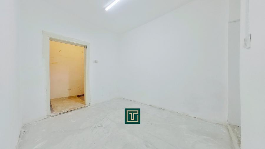 Apartament cu potential cu 2 camere la curte comuna in Centru - 3