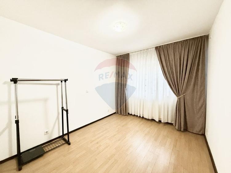 Apartament cu 3 camere de închiriat în zona Aparatorii Patriei - 4