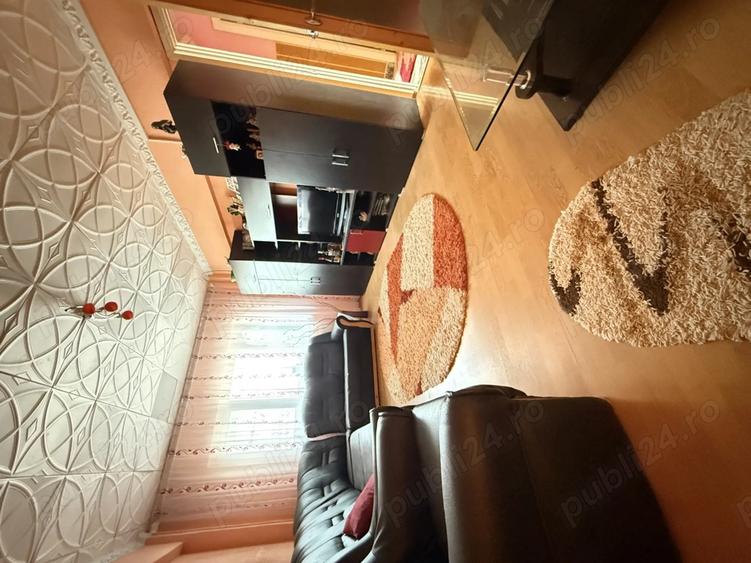 Proprietar vand apartament cu 4 camere - 9