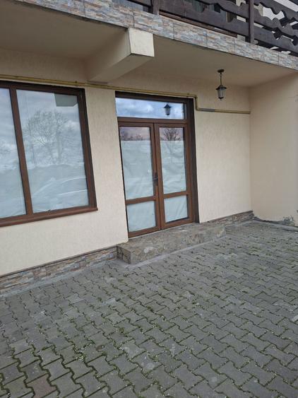 Inchiriez spatiu comercial, bulevardul Mihai Viteazu, oras Giurgiu. - 1