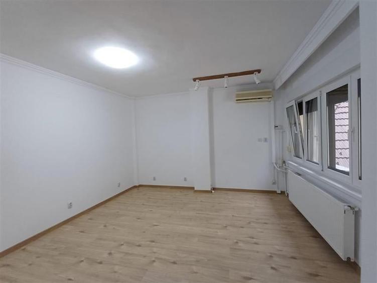 Casa 7 camere - 232 s.u. - Piata Domenii - 0% comision - 15